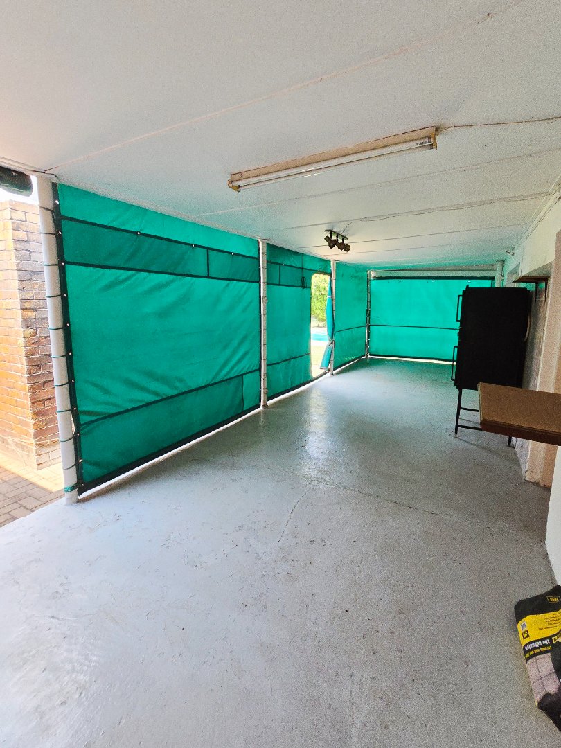 3 Bedroom Property for Sale in Flimieda North West